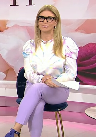 Jill's tie dye puff sleeve top and lilac pants on Today
