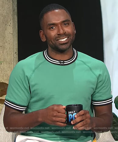 Justin's green stripe trim tee on E! News Daily Pop