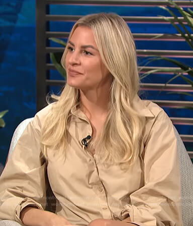 Morgan's beige ruched shirtdress on E! News Daily Pop