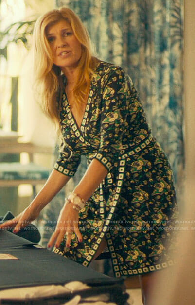 Nicole's printed wrap dress on The White Lotus