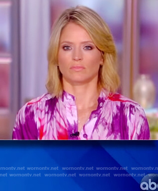 Sara's tie dye romper on The View