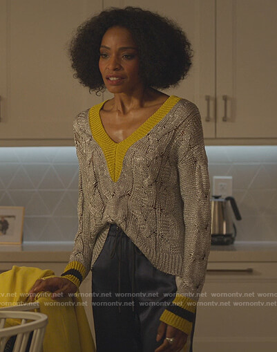 Sasha's gran cable knit sweater on Sex/Life