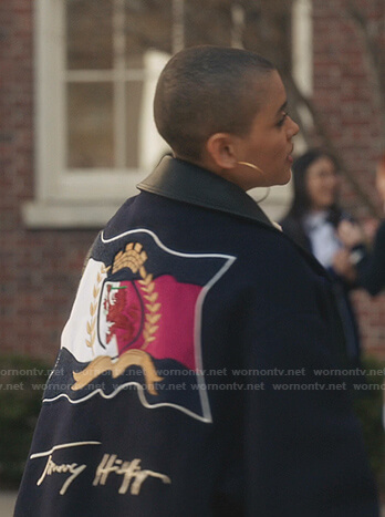 Julien's navy Tommy Hilfiger jacket on Gossip Girl