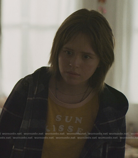 Katie's yellow Sun Kissed Tee on Modern Love