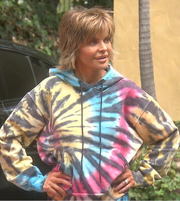 Lisa's tie dye hoodie and sweatpants on The Real Housewives of Beverly Hills