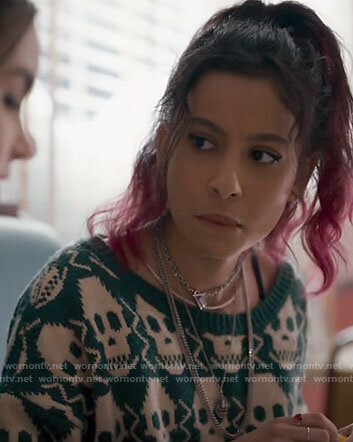 Maya's green skull sweater on The Republic of Sarah