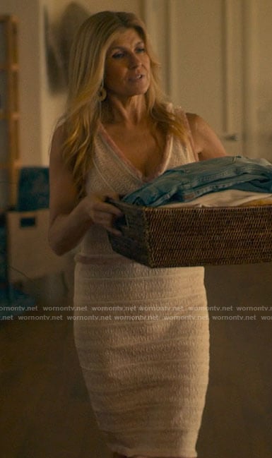 Nicole's pink tweed dress on The White Lotus