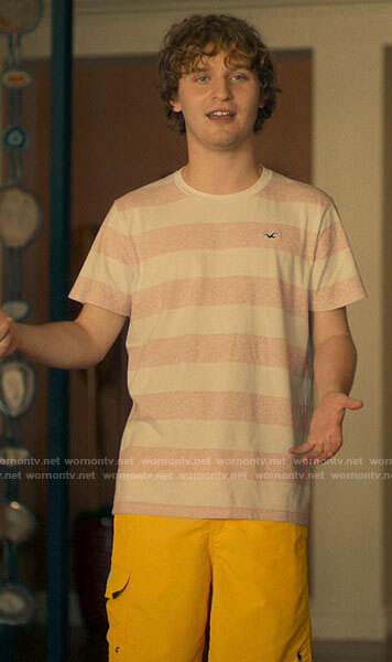 Quinn's striped t-shirt and yellow shorts on The White Lotus