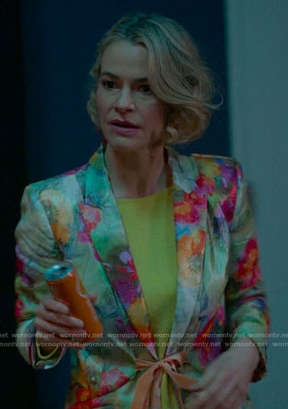 Alice's floral ribbon tie blazer on The L Word Generation Q