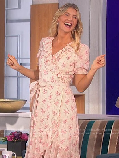 Amanda's floral print wrap dress on The Talk