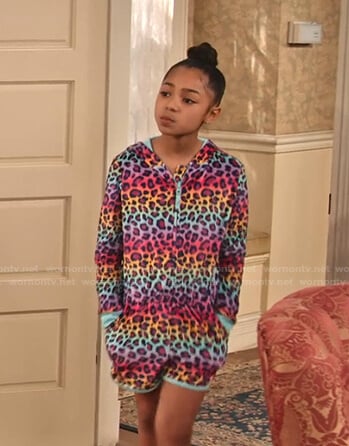 Ami's multicolor leopard romper on Family Reunion