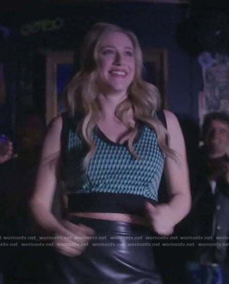 Betty's green printed crop top on Riverdale
