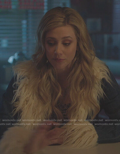 Betty's printed bodysuit on Riverdale