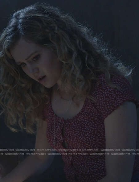 Courtney's red floral crop top on Stargirl