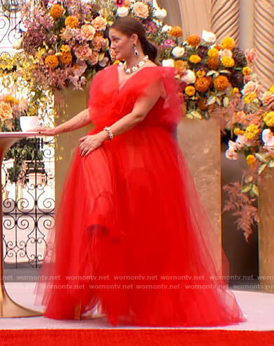 Drew's red tulle gown on The Drew Barrymore Show
