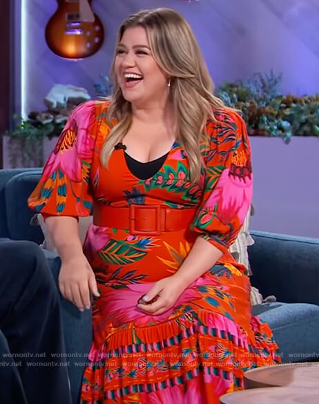 Kelly's red floral print maxi dress on The Kelly Clarkson Show