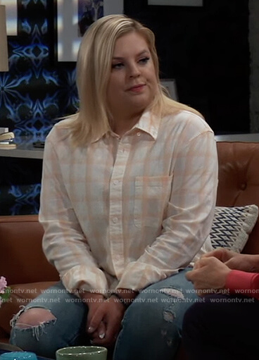Maxie's white check blouse on General Hospital
