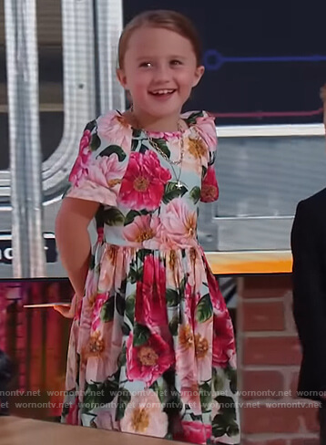 River's blue floral print dress on The Kelly Clarkson Show