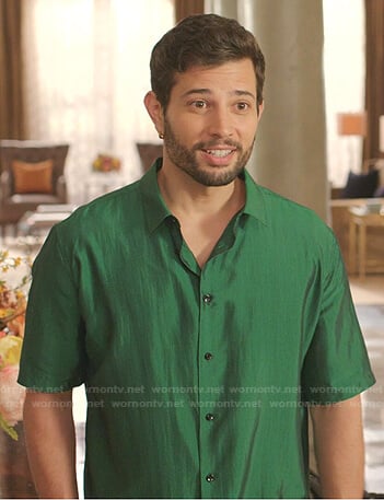 Sam's green short sleeve shirt on Dynasty