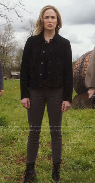 Sara's black suede jacket and olive pants on Legends of Tomorrow
