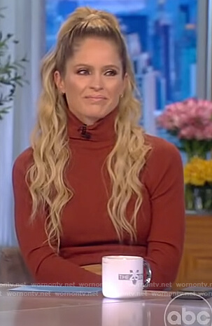 Sara's brown turtleneck sweater and skirt on The View