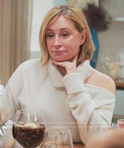 Sonja's white shoulder cutout sweater on The Real Housewives of New York City