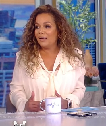 Sunny's white tie neck dress on The View
