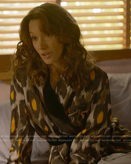 Bette's leopard print robe on The L Word Generation Q