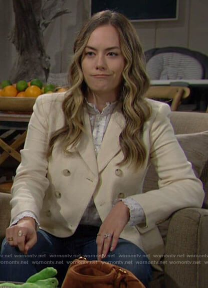 Hope's floral top and cream blazer on The Bold and the Beautiful