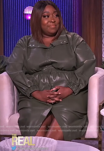 Loni's green leather trench coat on The Real