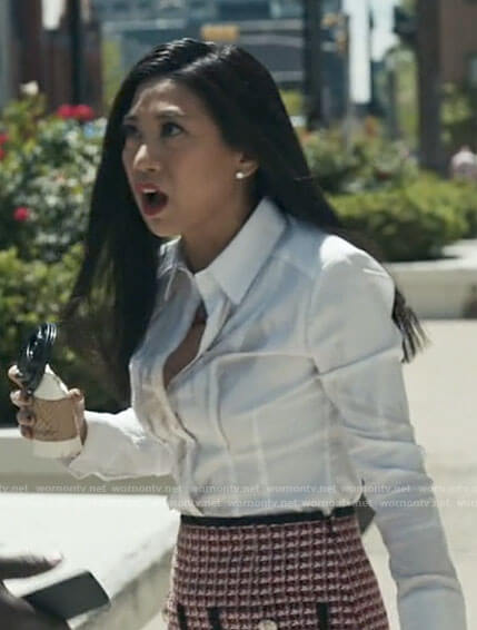 Mel's pink tweed skirt on The Equalizer