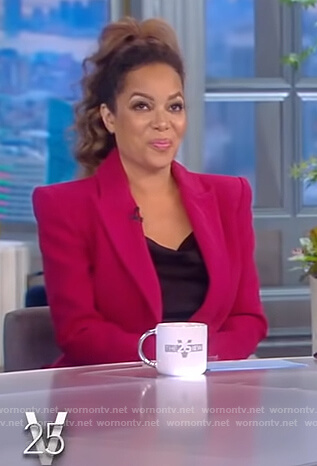Sunny's pink blazer on The View