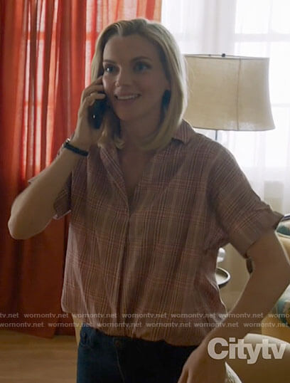 Sylvie's pink plaid short sleeve shirt on Chicago Fire