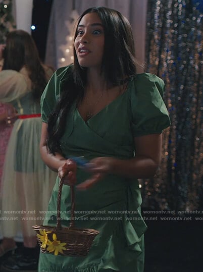 Daisey's green ruffle wrap dress on Saved By The Bell