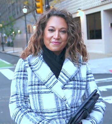 Ginger's white plaid wrap coat on Good Morning America