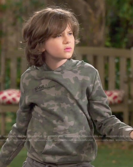 Grover's camo hoodie on The Neighborhood