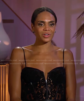Michelle's black lace corset top on The Bachelorette