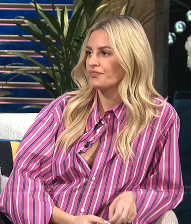 Morgan's pink striped shirt on E! News Daily Pop