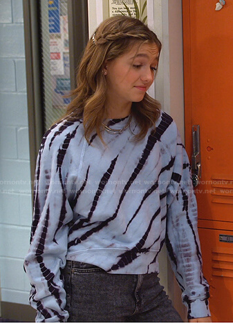 Presley's blue tie dye sweatshirt on Side Hustle