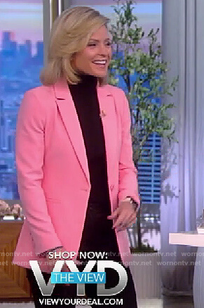 Sara's pink blazer on The View