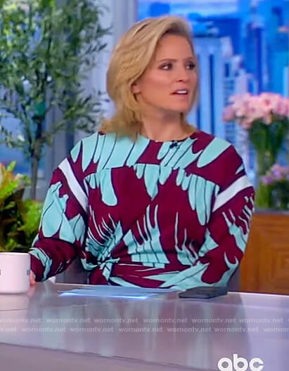 Sara's burgundy printed mini dress on The View