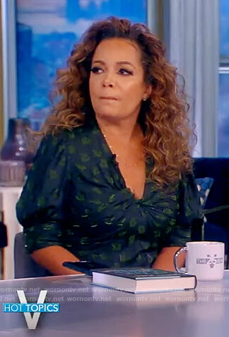 Sunny's green printed gathered dress on The View