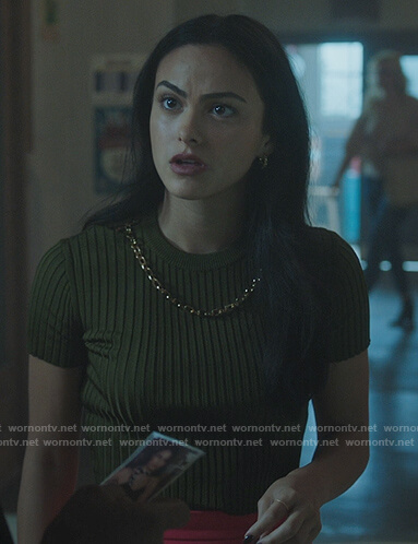 Veronica's green chain embellished crop top on Riverdale