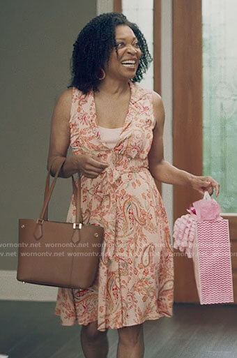 Violet's peach paisley print dress on Queen Sugar