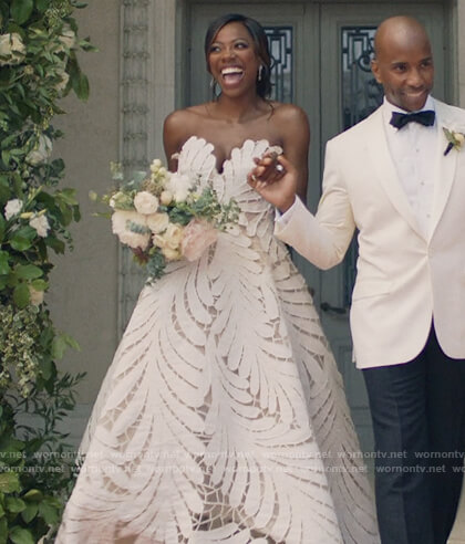 Molly's white fern embroidered gown on Insecure