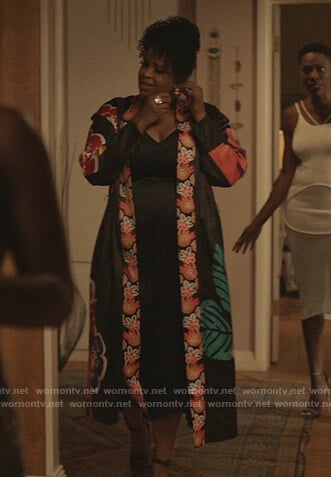 Kelli's black floral kimono on Insecure