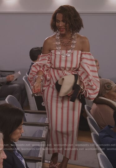 Lisa Todd's white striped off shoulder dress on And Just Like That