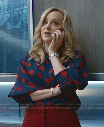 Marissa's blue and red floral print blouse on Bull