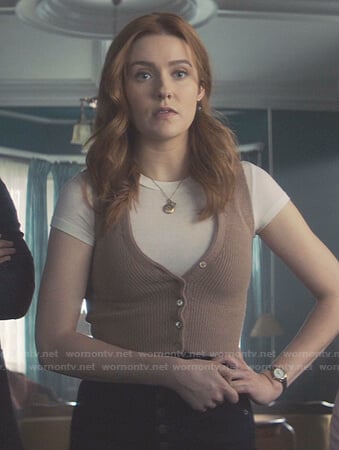 Nancy's brown knit vest and jeans on Nancy Drew