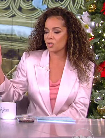 Sunny's satin blazer on The View